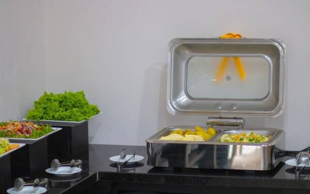 Fivitel Cong Troi Dong Giang