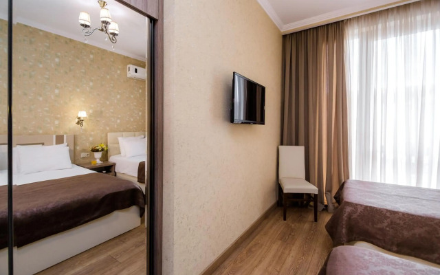 Dat Exx Apartments