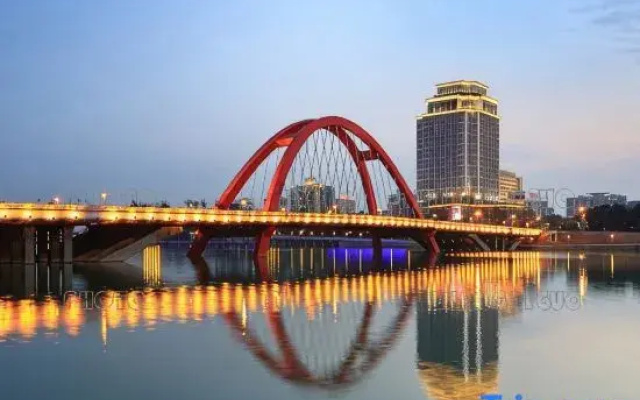 Jinghu International Hotel