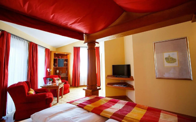 Relais & Châteaux Hotel Burg Schwarzenstein