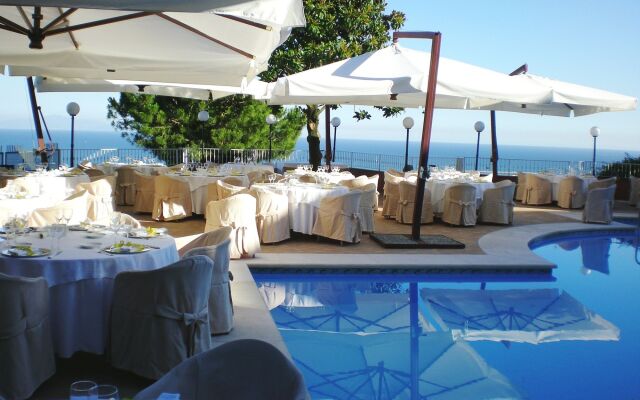 Villa Poseidon Boutique Hotel & Events