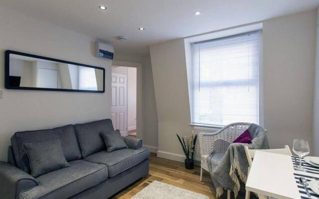 Luxton Apartments Notting Hill