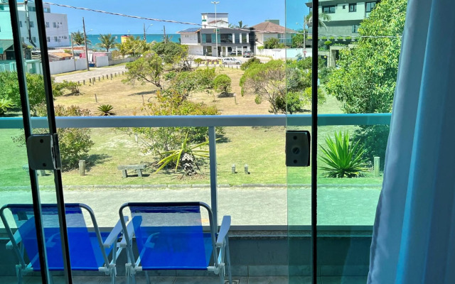 Explore Mariscal a 150 M da Praia - V1