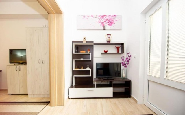 Studio With Shared Pool in Pr anj Montenegro