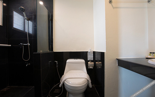 B2 Mae Sot Boutique & Budget Hotel