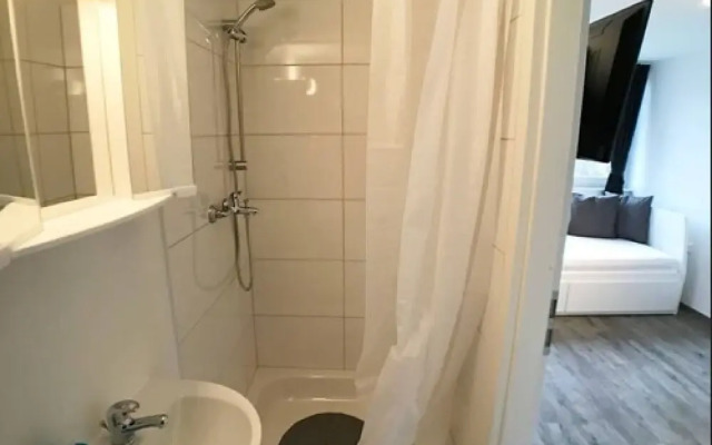 Living at Klassvilla - Quarter No. 7