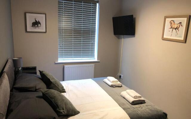 Eclipse Apartment No 2