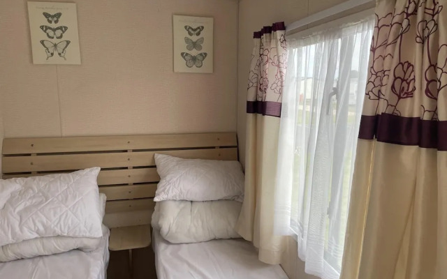Pet Friendly - Millfield Park Skegness 4 Bed