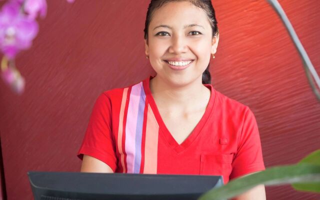 Отель ibis Styles Bali Legian