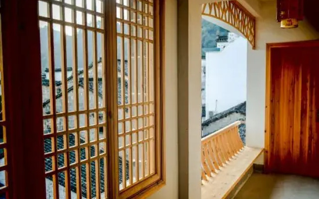 Jixi Longchuan Old House Hostel