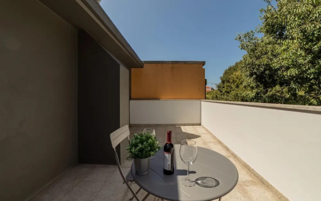 Rooftop Stylish by Homing