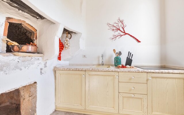 3666 Ca' Della Roccia by Perle di Puglia