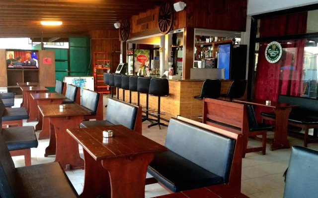 Carina Hotel Apartments