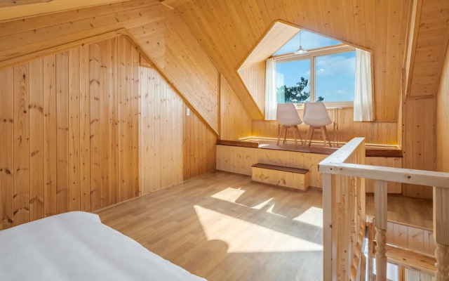 Yeongheungdo Rainbow Ocean View Pension