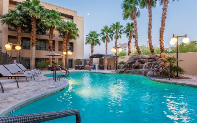 Courtyard By Marriott Las Vegas Stadium Area