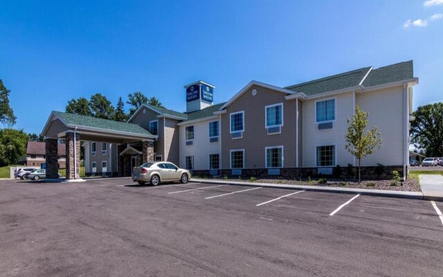 Cobblestone Inn & Suites - Barron