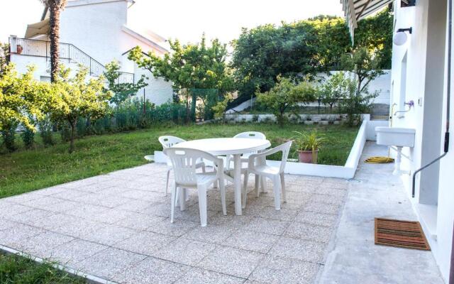 N230 - Numana, nuovissimo trilocale con giardino