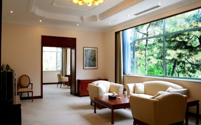 Liaoning Friendship Hotel