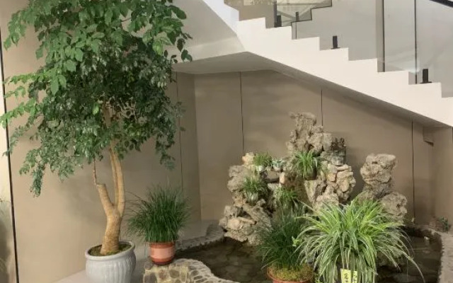 Hutiaoxia Nixiang Hotel