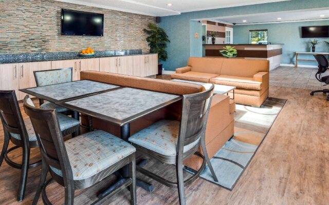 Best Western Leisure Inn