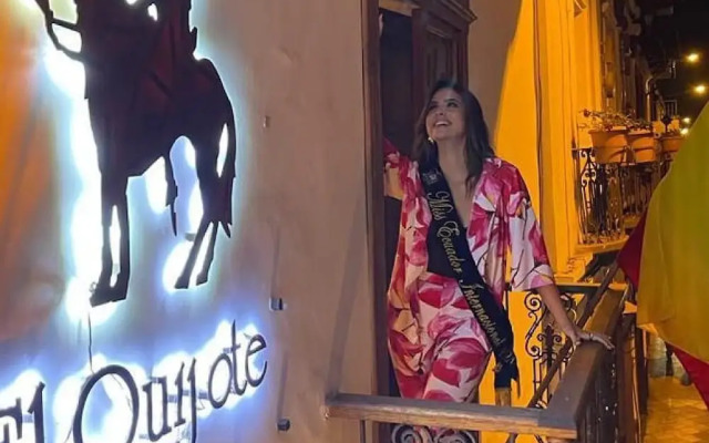 Hotel & Suites El Quijote