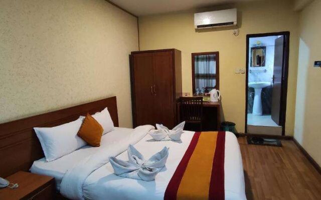 Royal Kings Hotel