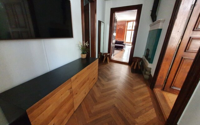 Le Bijou BK9 Presidential Suite