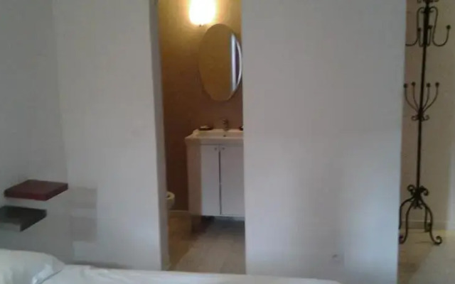 B&B Isola 2000