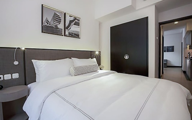 Le Mansion Senopati Hotel