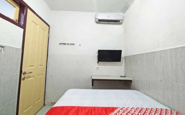 Hotel O Benteng Kost