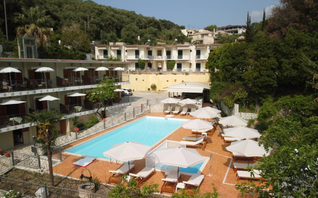 Bella Vista Hotel & Apartments