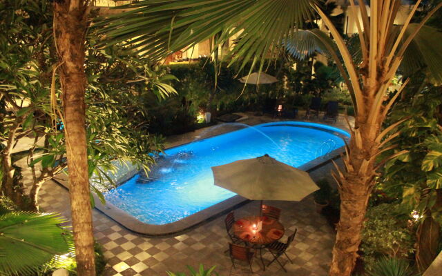 The GRAND PALACE Hotel - YOGYAKARTA