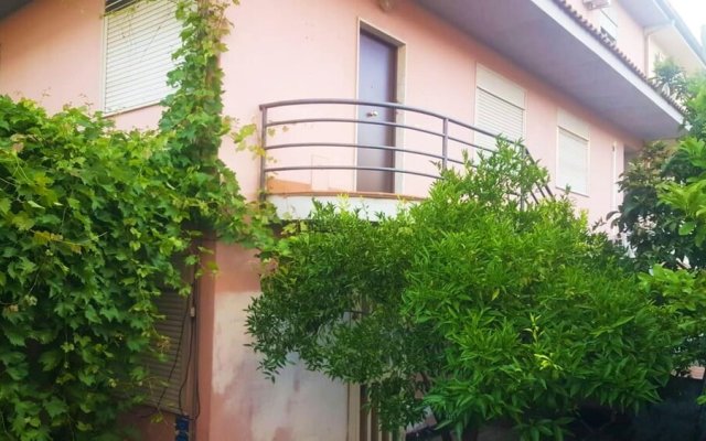 Studio in Telese Terme, With Wonderful City View and Enclosed Garden - 60 km From the Slopes