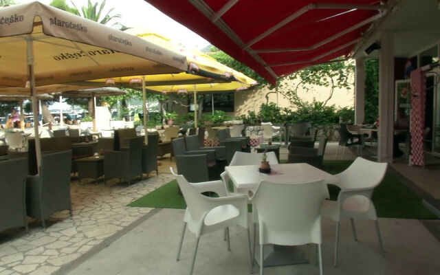 Hotel Laguna