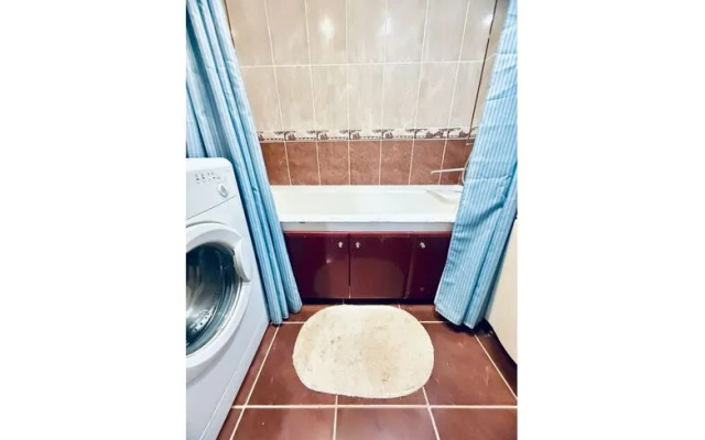 Апартаменты Кварт-Отель на ул. Новоселов 32к2