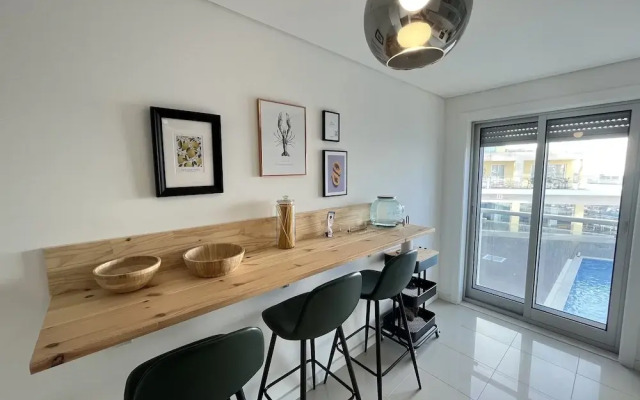 A-MO Sesimbra by Trip2Portugal