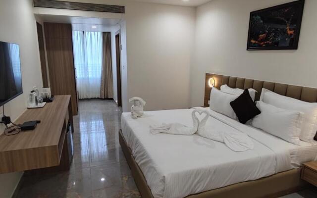 Comfort Inn sapphire Chandkheda