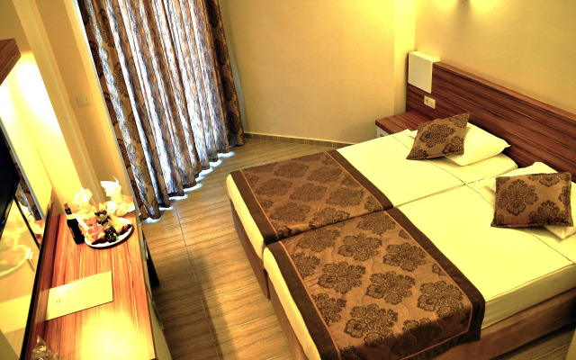 Sun Beach Park & SPA