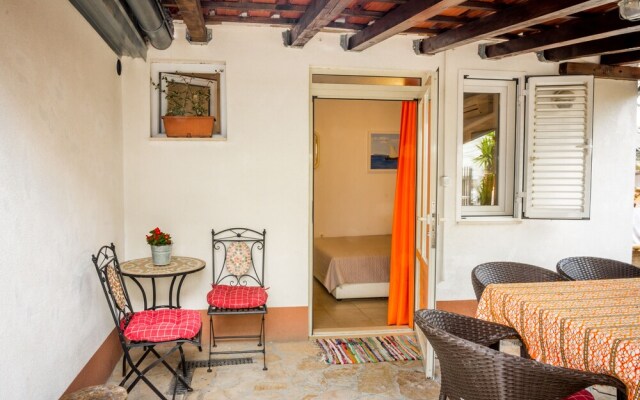Charming 5-bed House in Split