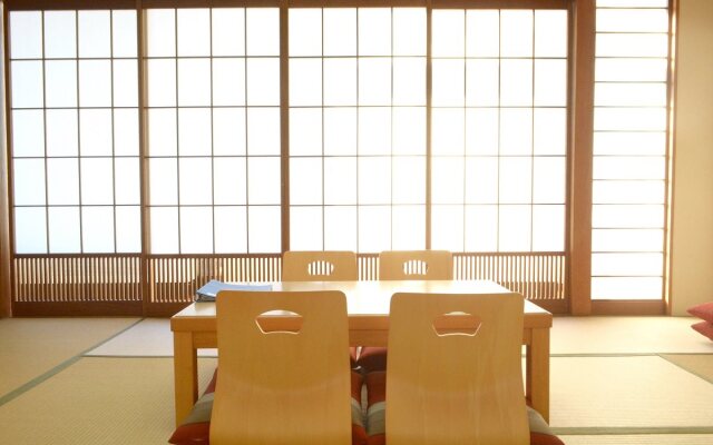 Tokyo Central Youth Hostel
