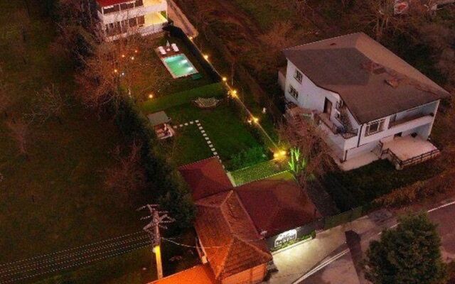 Bageni Villa & Bungalov