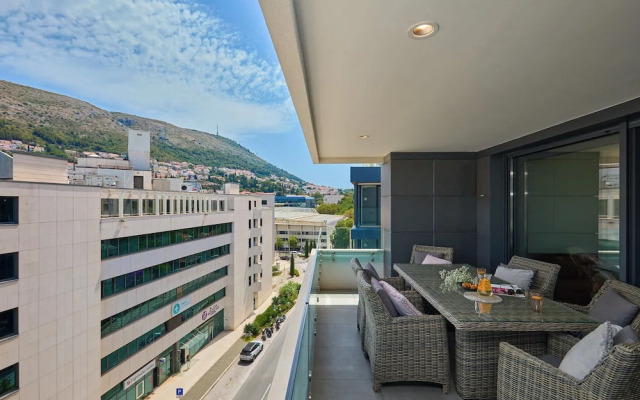 Hedera Estate, Hedera A15