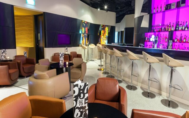 Crowne Plaza Changi Airport by IHG