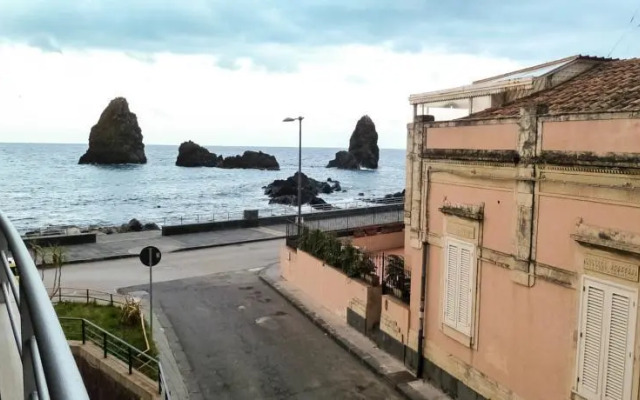 Meravigliosa vista mare davanti ai Faraglioni