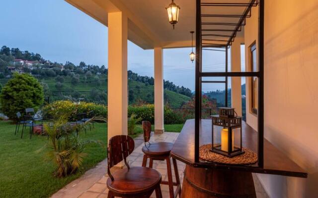 Claire 1br luxurious room overlooking plantation