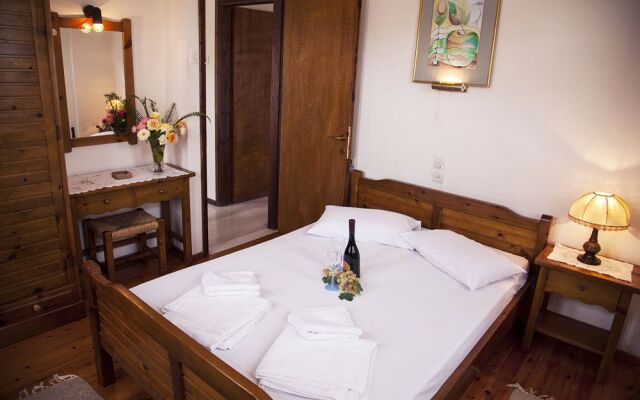 Magani Apartments & Maisonettes