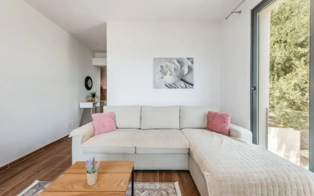 Exclusive Seafront Apartments Apartment 1