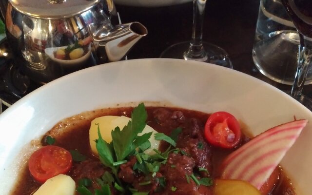 Appletons Farmhouse B&B