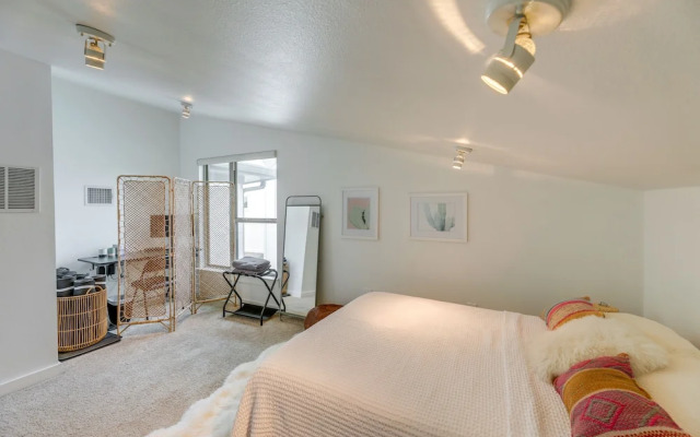 Modern Austin Vacation Rental w/ Covered Patio