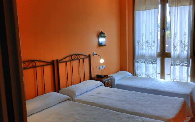 Hotel Acebos Arriondas